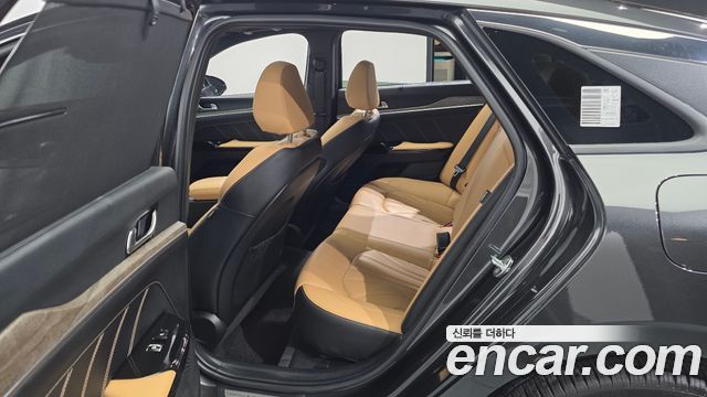 Kia K5 2021 — photo 17