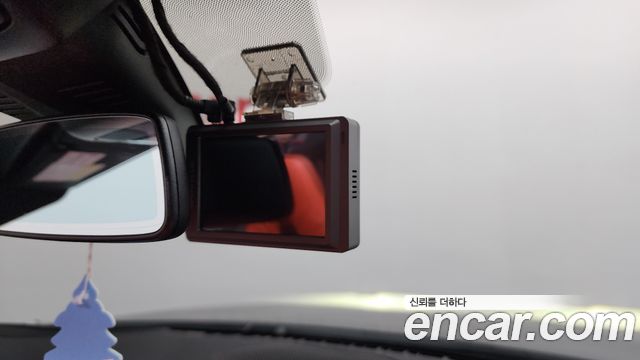 BMW Z4 2019 — photo 22