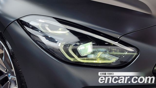 BMW Z4 2019 — photo 8