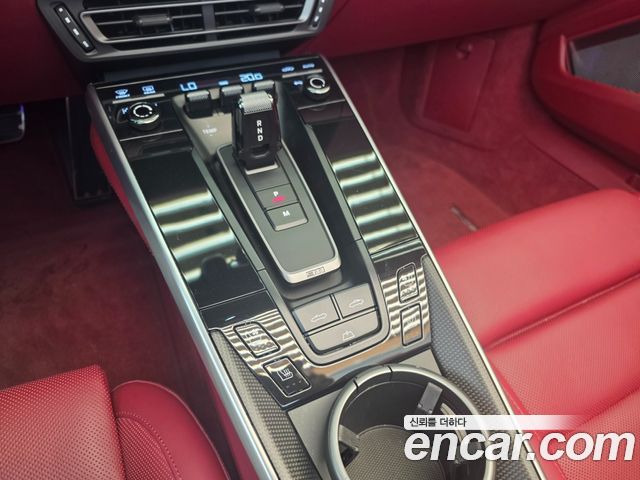 Porsche 911 2023 — photo 15