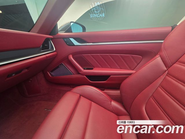Porsche 911 2023 — photo 16