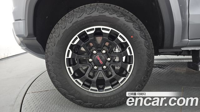 GMC Canyon 2026 — photo 5