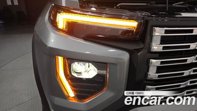 GMC Canyon 2026 — photo 8