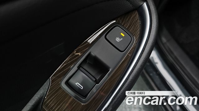 Chevrolet Korea Malibu 2018 — photo 20