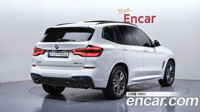 BMW X3 2021 — photo 2