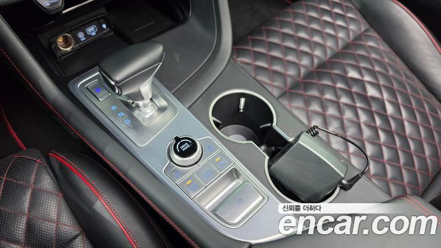 Genesis G70 2019 — photo 12
