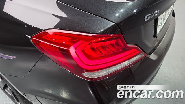 Genesis G70 2019 — photo 9