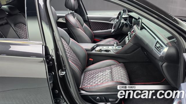 Genesis G70 2019 — photo 16