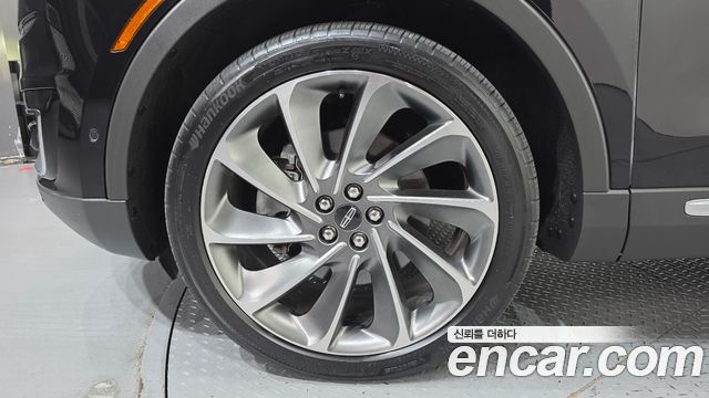 Lincoln Nautilus 2020 — photo 5
