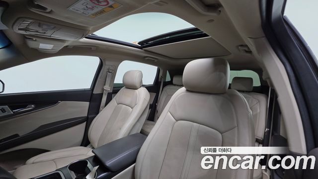 Lincoln Nautilus 2020 — photo 11