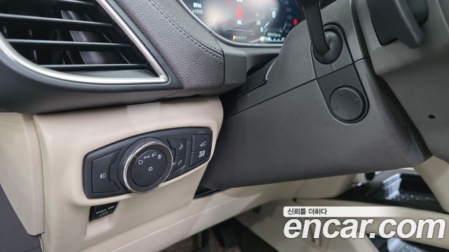 Lincoln Nautilus 2020 — photo 13