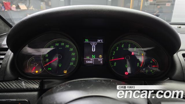 Maserati GranTurismo 2009 — photo 8