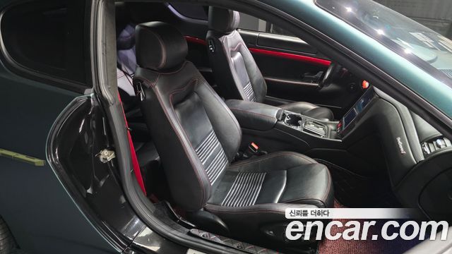 Maserati GranTurismo 2009 — photo 12