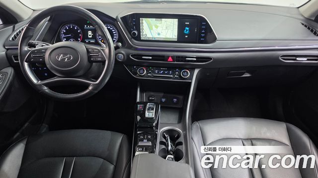 Hyundai Sonata 2022 — photo 10