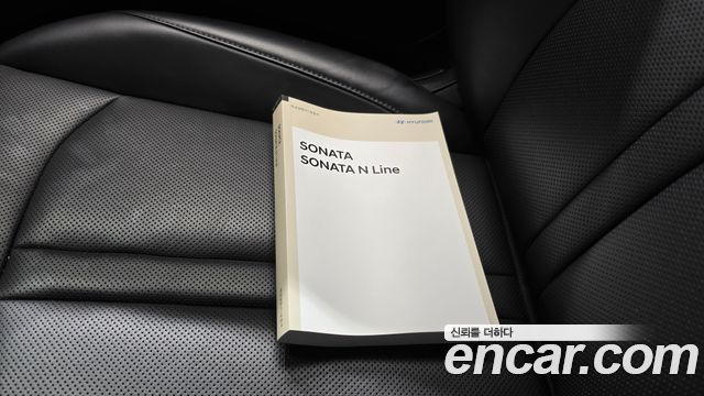 Hyundai Sonata 2022 — photo 21