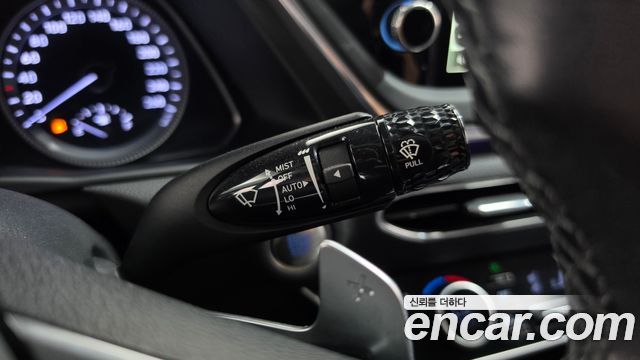 Hyundai Sonata 2022 — photo 28