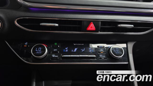 Hyundai Sonata 2022 — photo 31