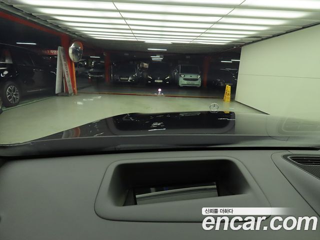 Mercedes-Benz S-Class 2021 — photo 10
