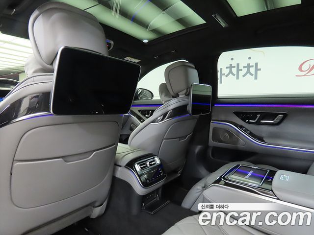 Mercedes-Benz S-Class 2021 — photo 13