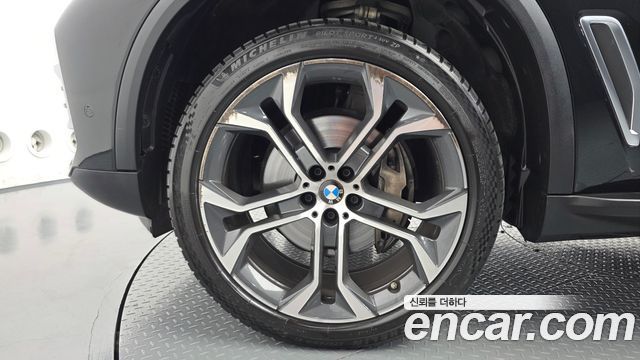 BMW X5 2022 — photo 5
