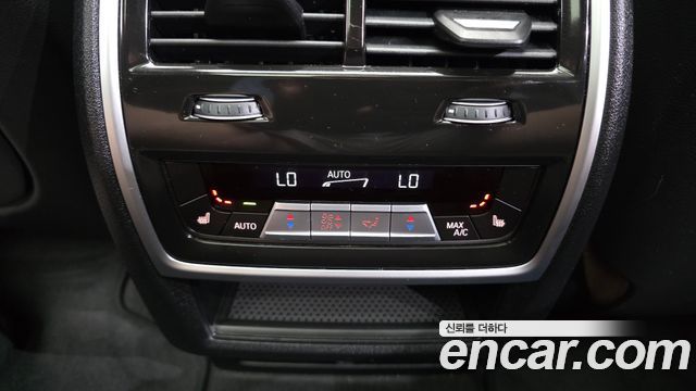 BMW X5 2022 — photo 25