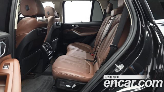 BMW X5 2022 — photo 16