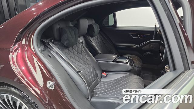Mercedes-Benz S-Class 2021 — photo 18