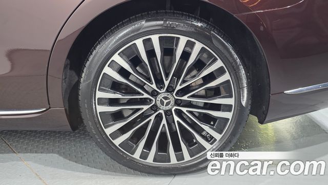 Mercedes-Benz S-Class 2021 — photo 7