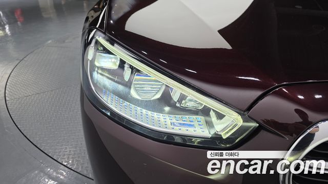 Mercedes-Benz S-Class 2021 — photo 8