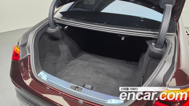 Mercedes-Benz S-Class 2021 — photo 27