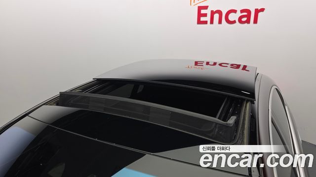 Mercedes-Benz S-Class 2021 — photo 36