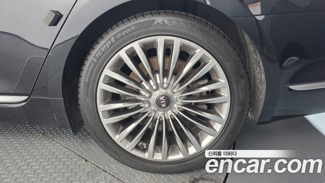 Kia K9 2019 — photo 7