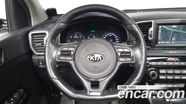 Kia Sportage 2016 — photo 13