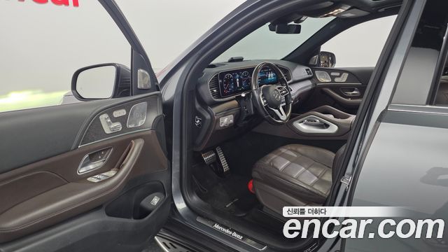 Mercedes-Benz GLS-Class 2021 — photo 10