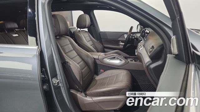 Mercedes-Benz GLS-Class 2021 — photo 12