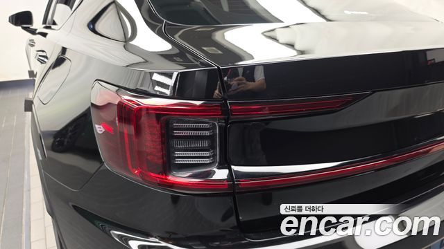 Polestar Polestar 2 2022 — photo 9