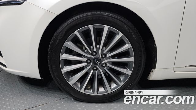 Kia K7 2016 — photo 5