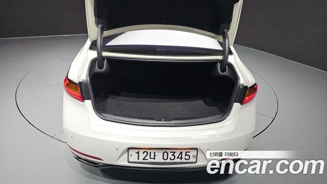 Kia K7 2016 — photo 26