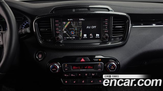 Kia Sorento 2018 — photo 19