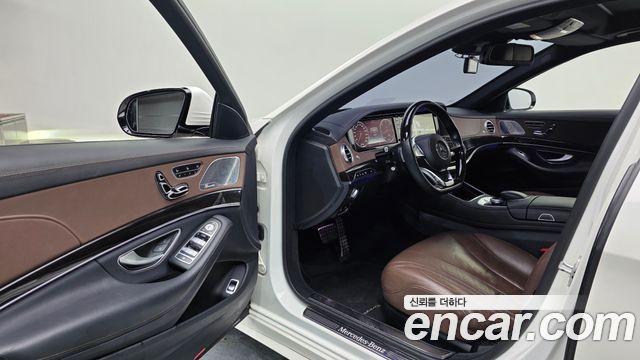 Mercedes-Benz S-Class 2016 — photo 10