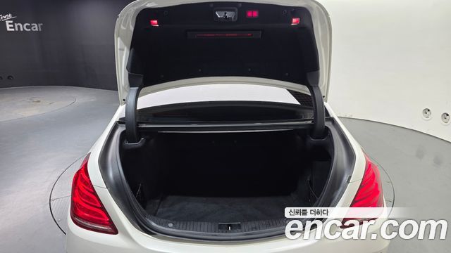 Mercedes-Benz S-Class 2016 — photo 20