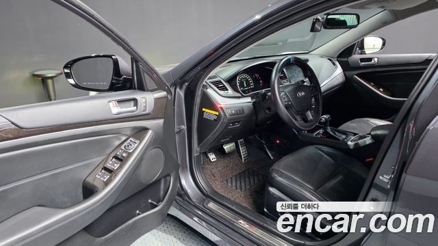 Kia K7 2013 — photo 10