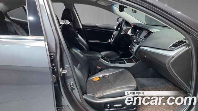 Kia K7 2013 — photo 11