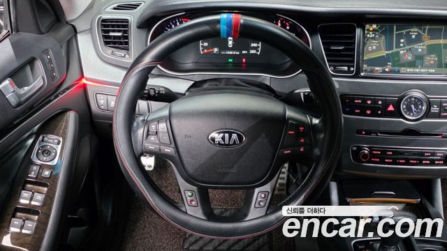 Kia K7 2013 — photo 13