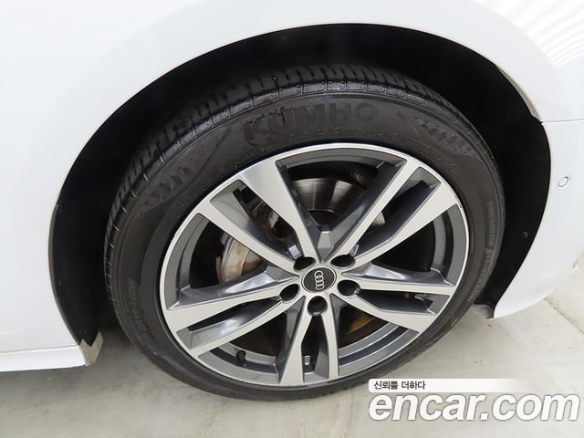 Audi A6 2022 — photo 20
