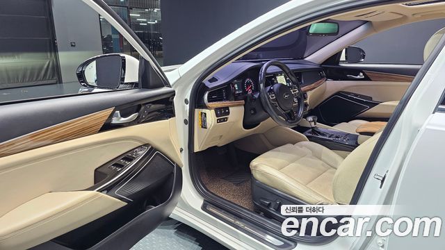 Kia K7 2017 — photo 10