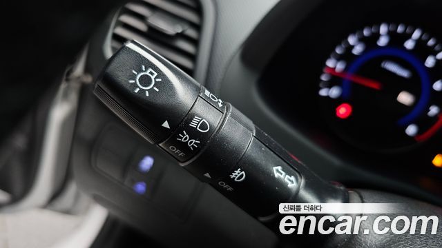Hyundai Accent 2018 — photo 29