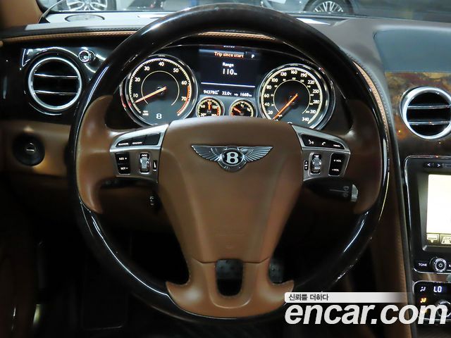 Bentley Flying Spur 2016 — photo 10