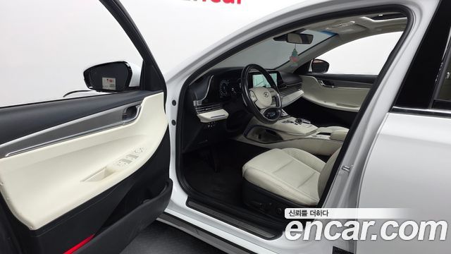 Hyundai Grandeur 2023 — photo 10