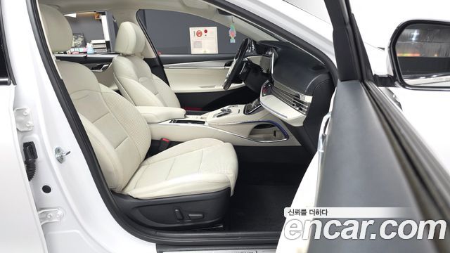 Hyundai Grandeur 2023 — photo 11